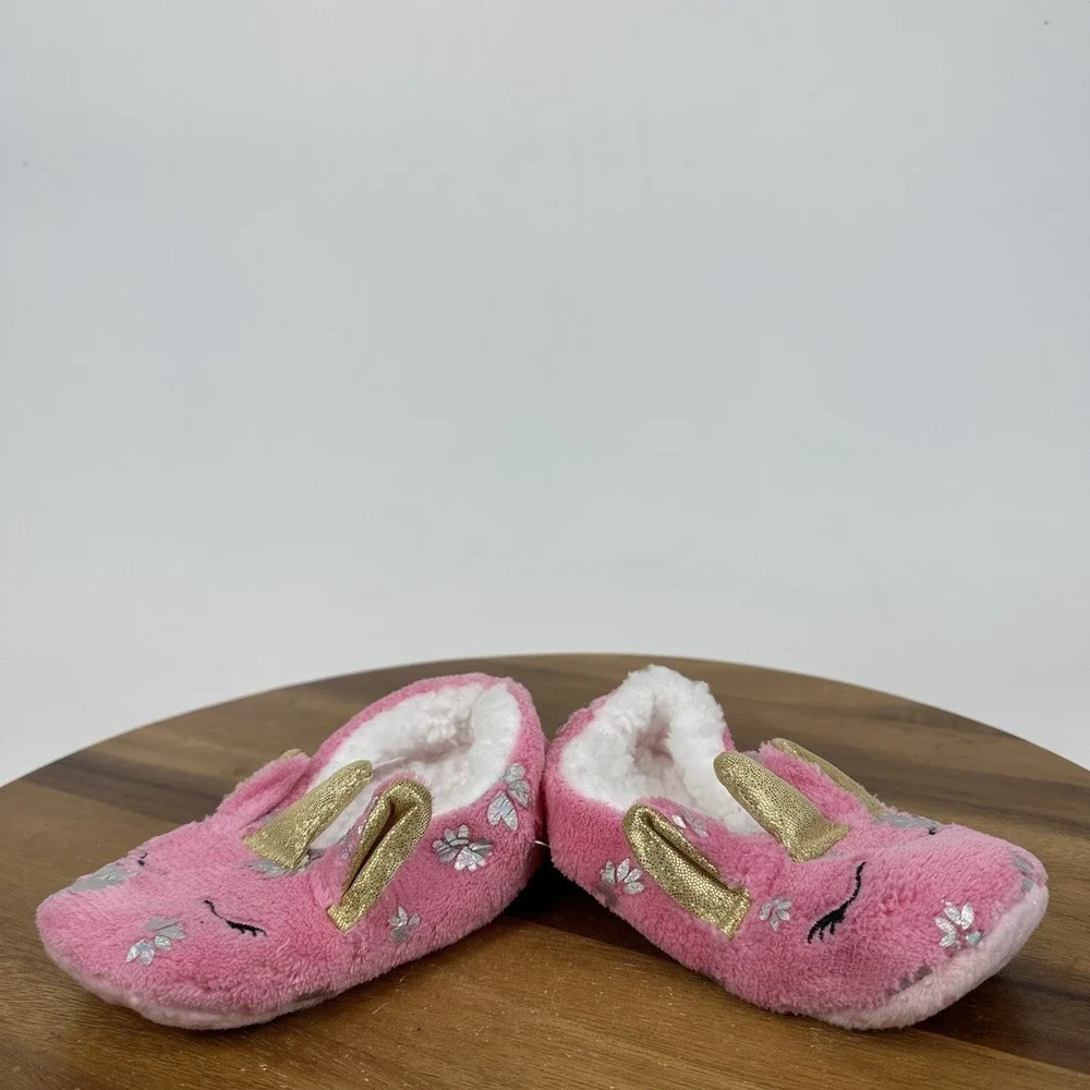 New Little Kids BMagical By Btween Pink Rainbow Fuzzy Lined Slippers Size 2 C